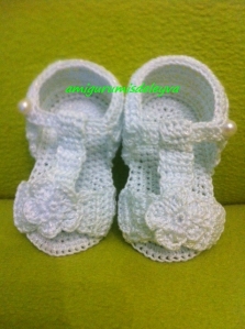 Sandalias Bebé Crochet Blancas Brillito